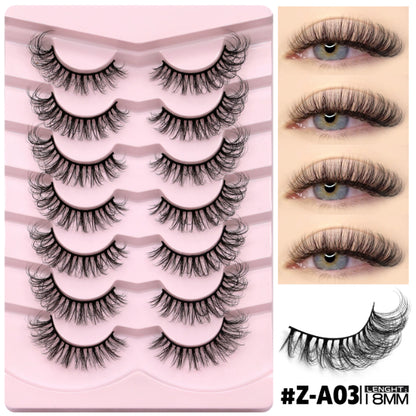 Option 3 Natural False Eyelashes – Eyeliner-Free