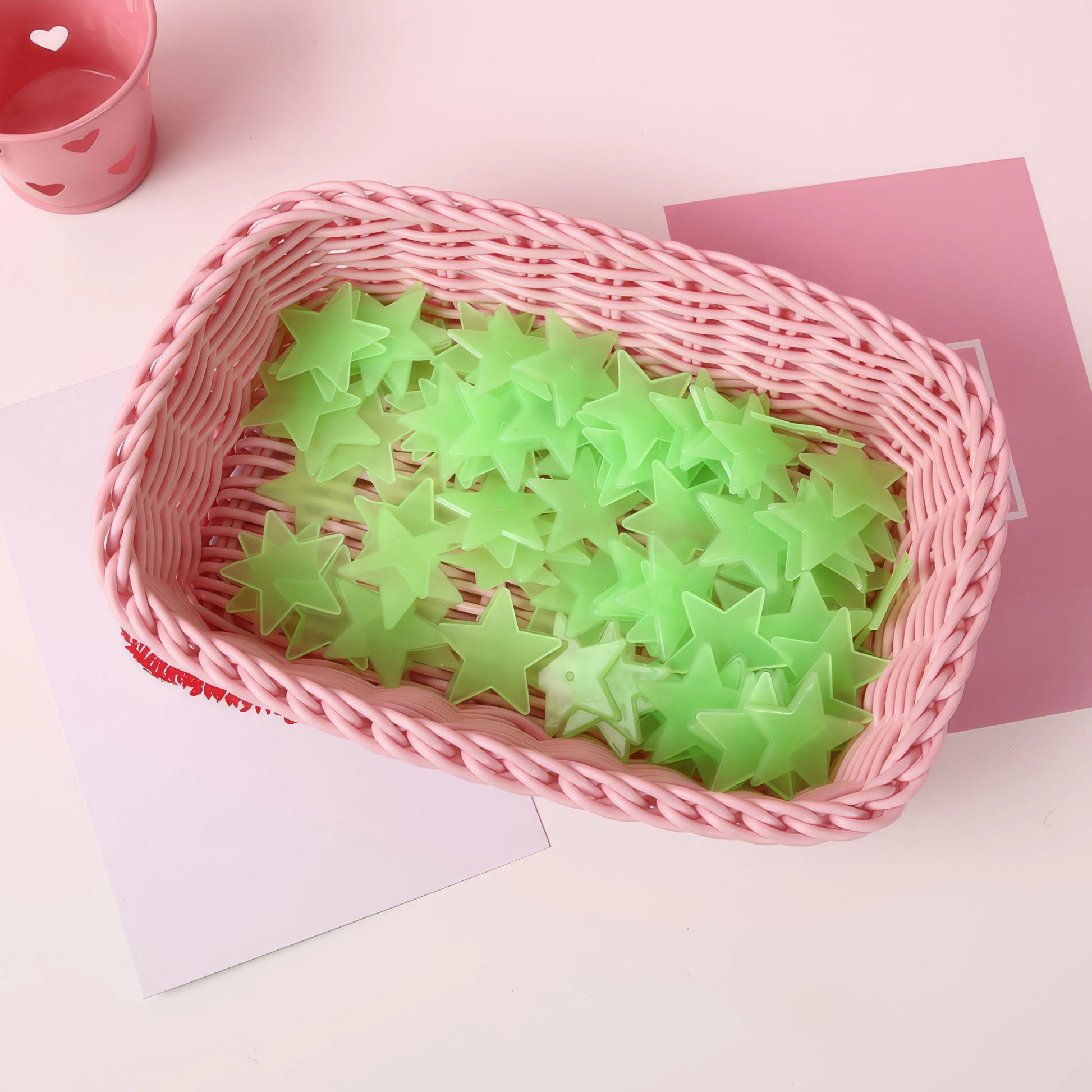 100 Green Glow-in-the-Dark Stars – Easy Peel & Stick, Perfect for Bedroom, Meteor Room & Luminous Wall Decoration