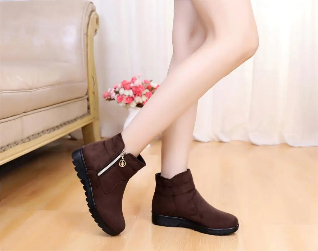 New Women Winter shoes Snow Boots women Super Warm cheap Sneakers Ankle Boots mother shoes big size shoes factory st480