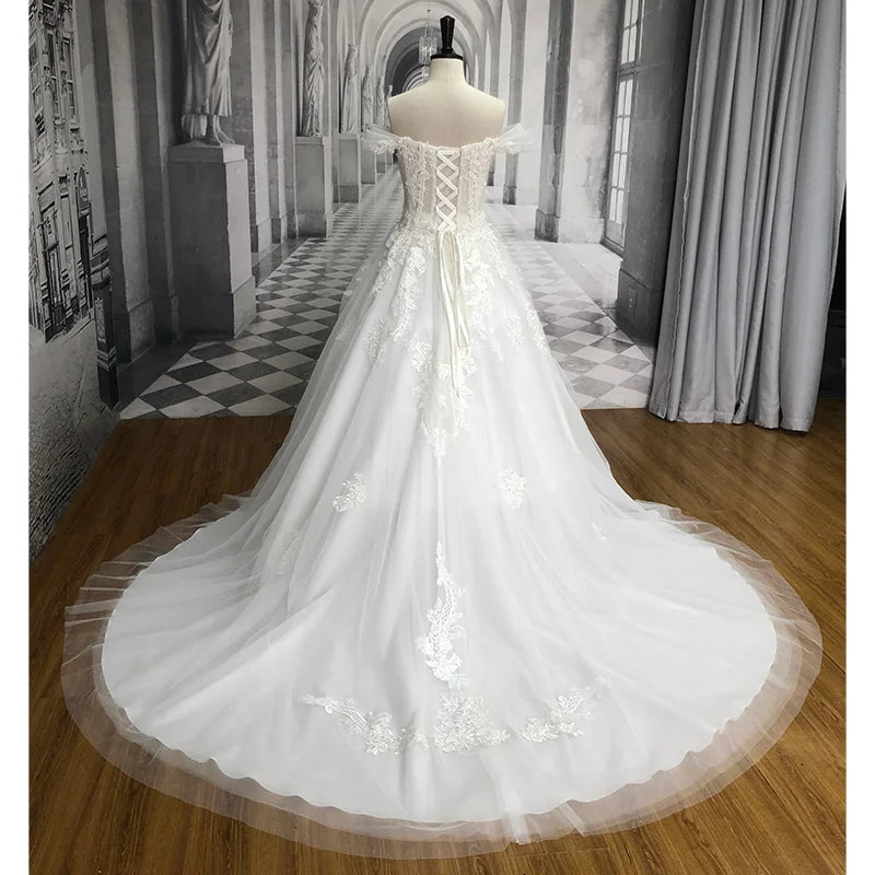 SL-9078 Gorgeous Lace Appliques Court Train A-Line Wedding Dress 2022 Luxury Off Shoulder Beaded Vintage Bride Gown