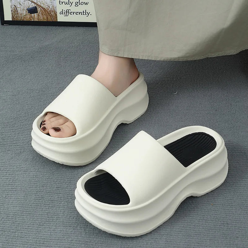 Gacimy Summer Thick Soles Sandals For Women Outdoor Fashion Soft Cloud Beach Shoes Comfortable Non-Slip Home Bathroom Slippers