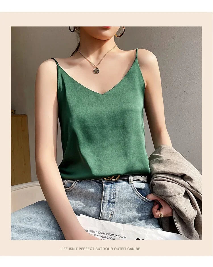 100 silk real silk 2023 summer women's clothing new slim v-neck short temperament inner top one-shoulder camisole