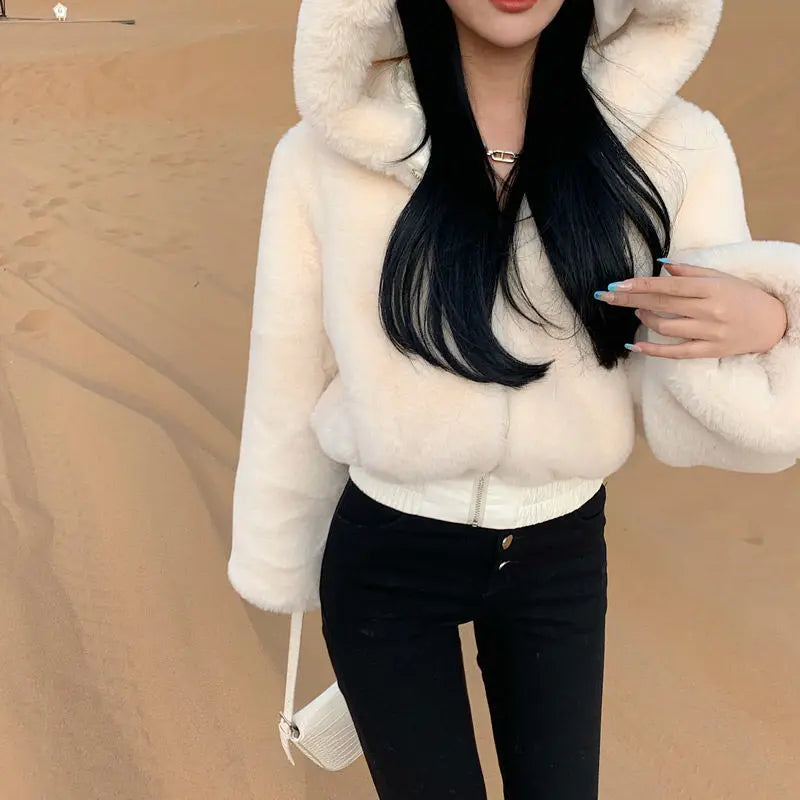 New Furry Cropped Faux Fur Coats and Jackets Women Fluffy Top Coat with Hooded Winter Fur Jacket manteau femme