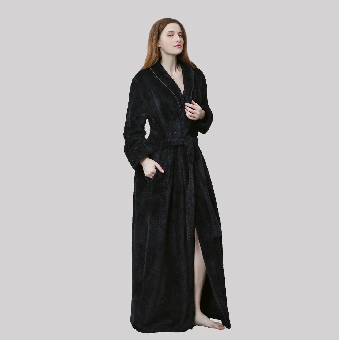 Autumn Winter Ladies Nightgown Warm Coral Velvet Long Style European American Women's Flannel Bathrobe Plus-down Thickening