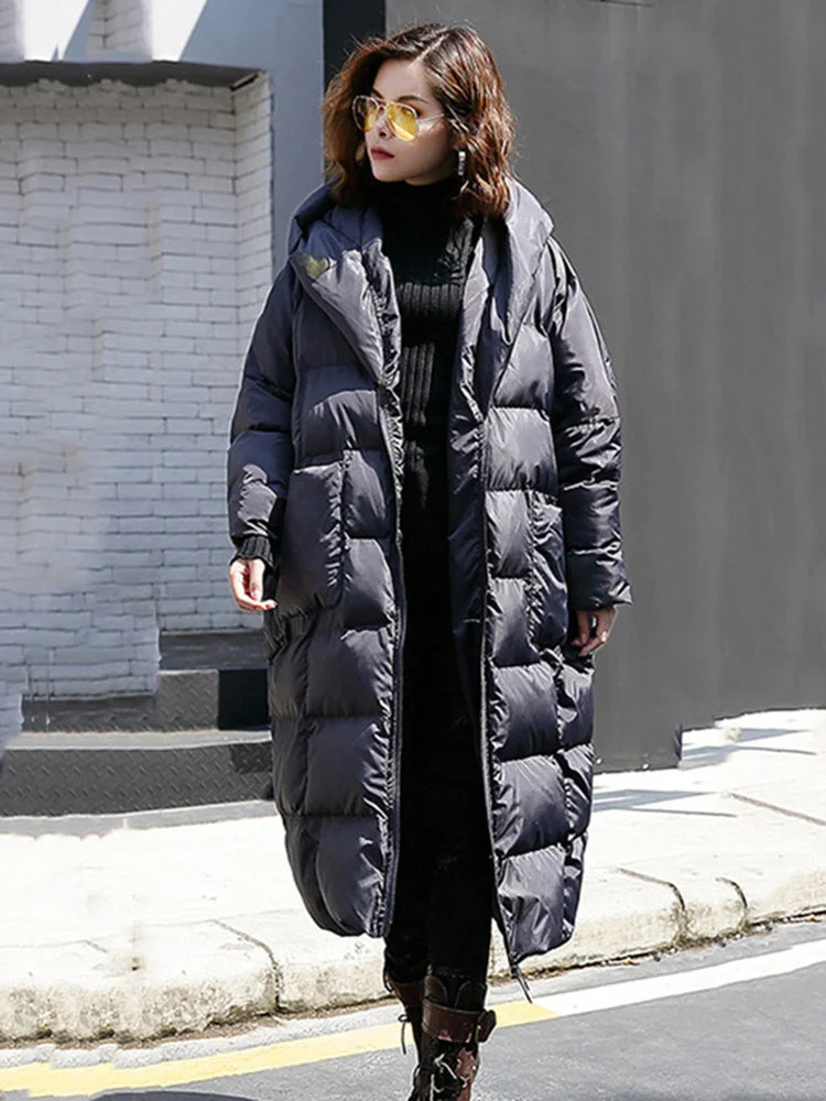 [EAM] Big Size Long Hooded Cotton-padded Coat Long Sleeve Loose Fit Women Parkas Fashion Tide New Autumn Winter 2024 JD1210