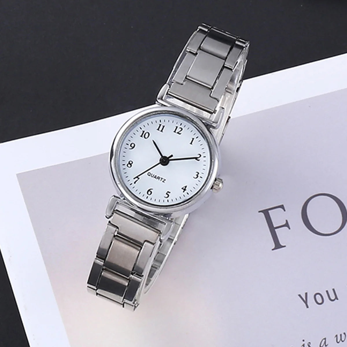 1Pcs Girls Cute Little Fresh Silver Digital Steel Quartz Watch Junior High School Girlfriends Birthday Christmas Gift