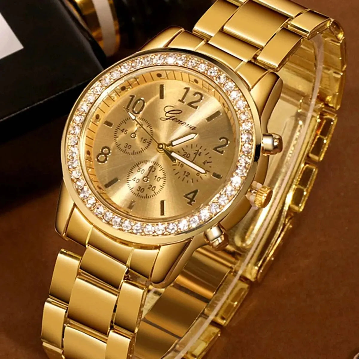 Luxurious Versatile Women's Business Bracelet Watch Set, Rhinestone Personalized Jewelry As A Gift For Her