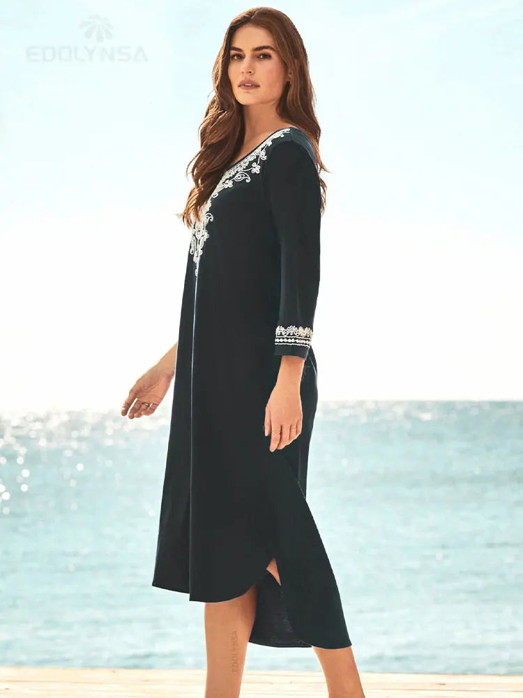 2023 Elegant Gold Embroidered Loose Kaftan House Robe Retro V-neck White Dress Women Summer Beach Wear Swim Maxi Dresses N1373