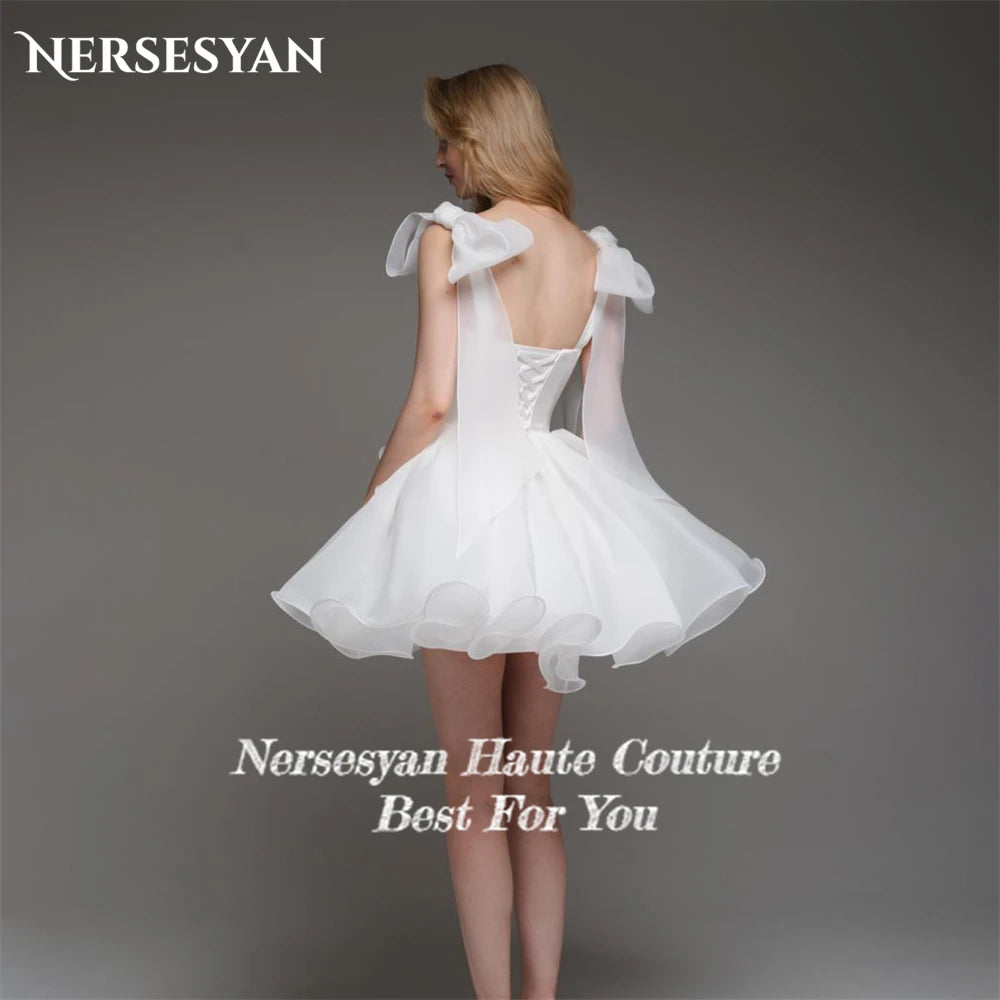 Nersesyan Elegant Chiffon Wedding Dresses Mini A-Line Solid Bow Straps Sweetheart Bridal Gowns Backless Sleeveless Bride Dress