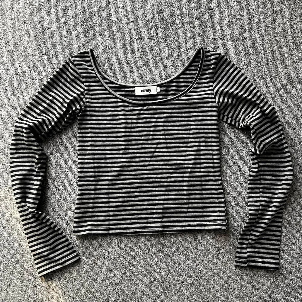 Sweet  Gentle Retro Stripe Versatile Tee Slim Fit Long Sleeved T-shirt Round Neck Bottom Shirt Short Top Female Clothes