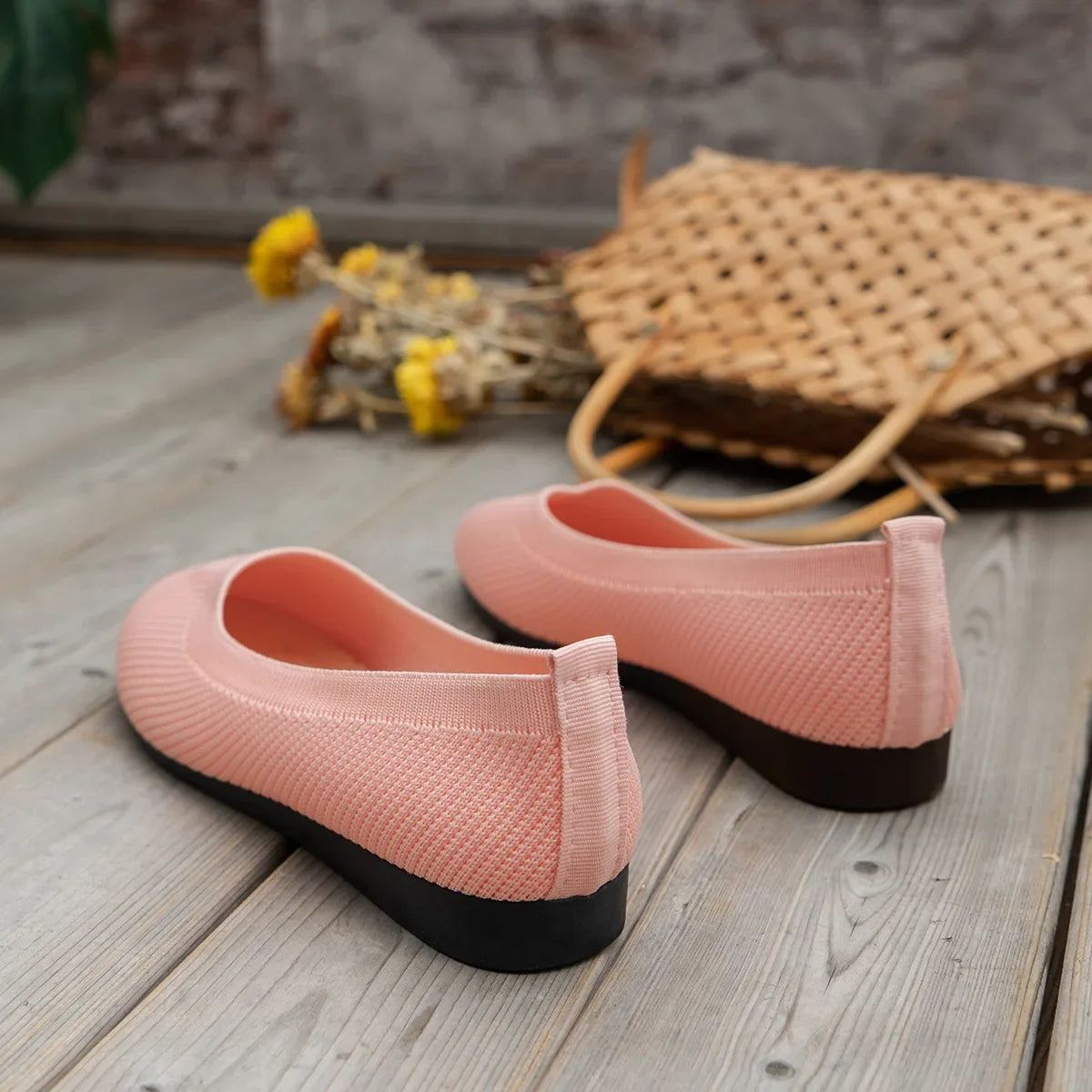 Elastic Knitting Flats Slip on Shoes for Women  Summer Breathable Soft Loafers Woman Lightweight Casual Shoes Mom Moccasins