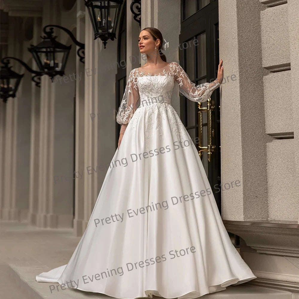 Luxury Lace Appliques Wedding Dresses A Line Fuffy Ruched Satin Ball Gowns Long Sleeve Formal Bride Beach Party Vestido De Novia