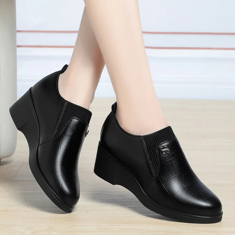 4.5cm Comfortable Deep Mouth Soft Leather Shoes Flexible Loafers Women 2024 Spring Platform Wedges Shoes for Office Mom Work