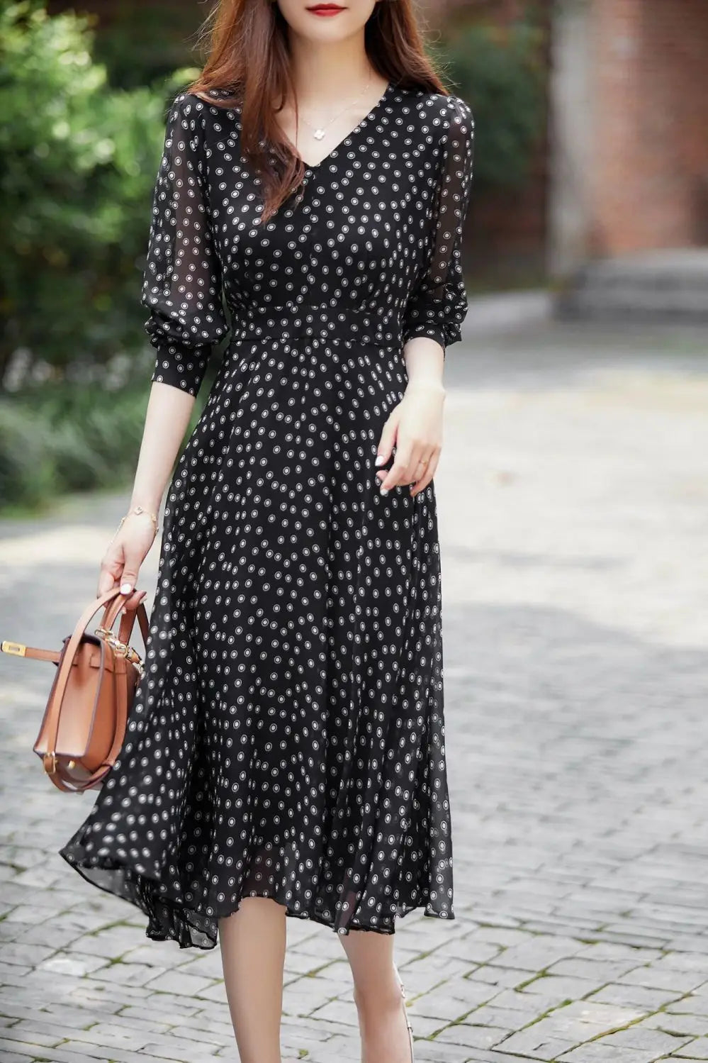 Polka Dot Print Chiffon Elegant Dresses for Women 2023 Summer New Vintage Fashion V-Neck Half Sleeve Casual Ladies Midi Dress