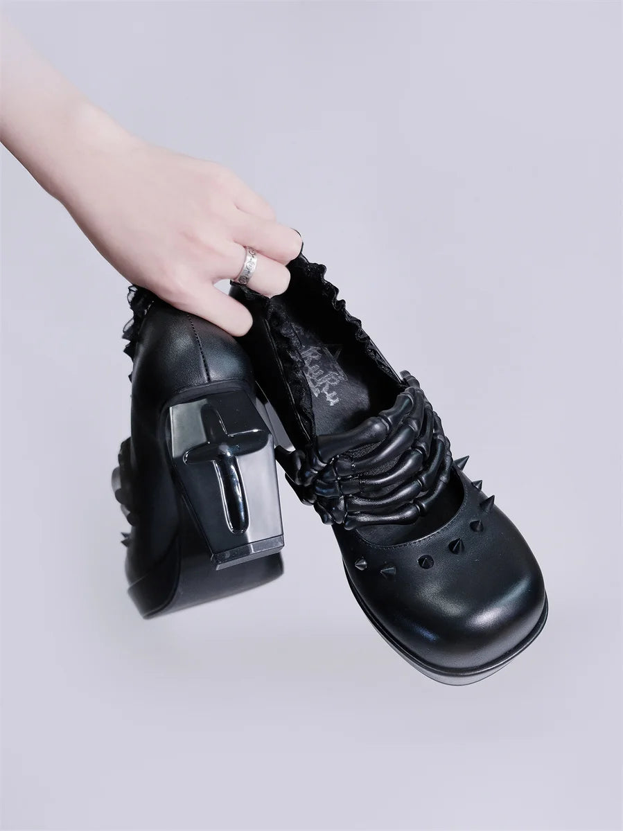 Antique Dark Punk Style Goth Girls Shoes Lolita Cosplay Round Head Thick Bottom Cross Rivet Lace Skull 8cm High Heel Shoes