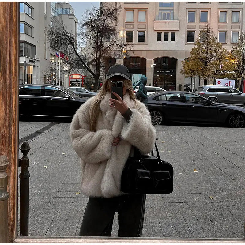 Solid Fluffy Faux Fur Women Thick Coats Fashion Warm Lapel Long Sleeve Short Jackets Autumn Winter Ladies High Street Outerwear