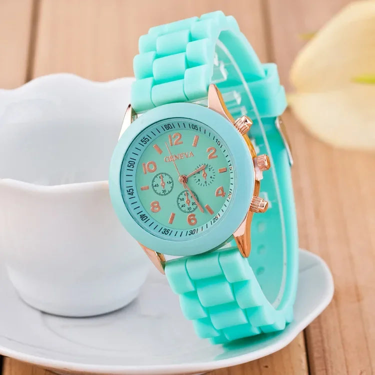 Women Watches 2023 New Fashion Luxury Brand Women Watch Silicone Strap Quartz Wrist Watch for Female Relogio Feminino Zegarki