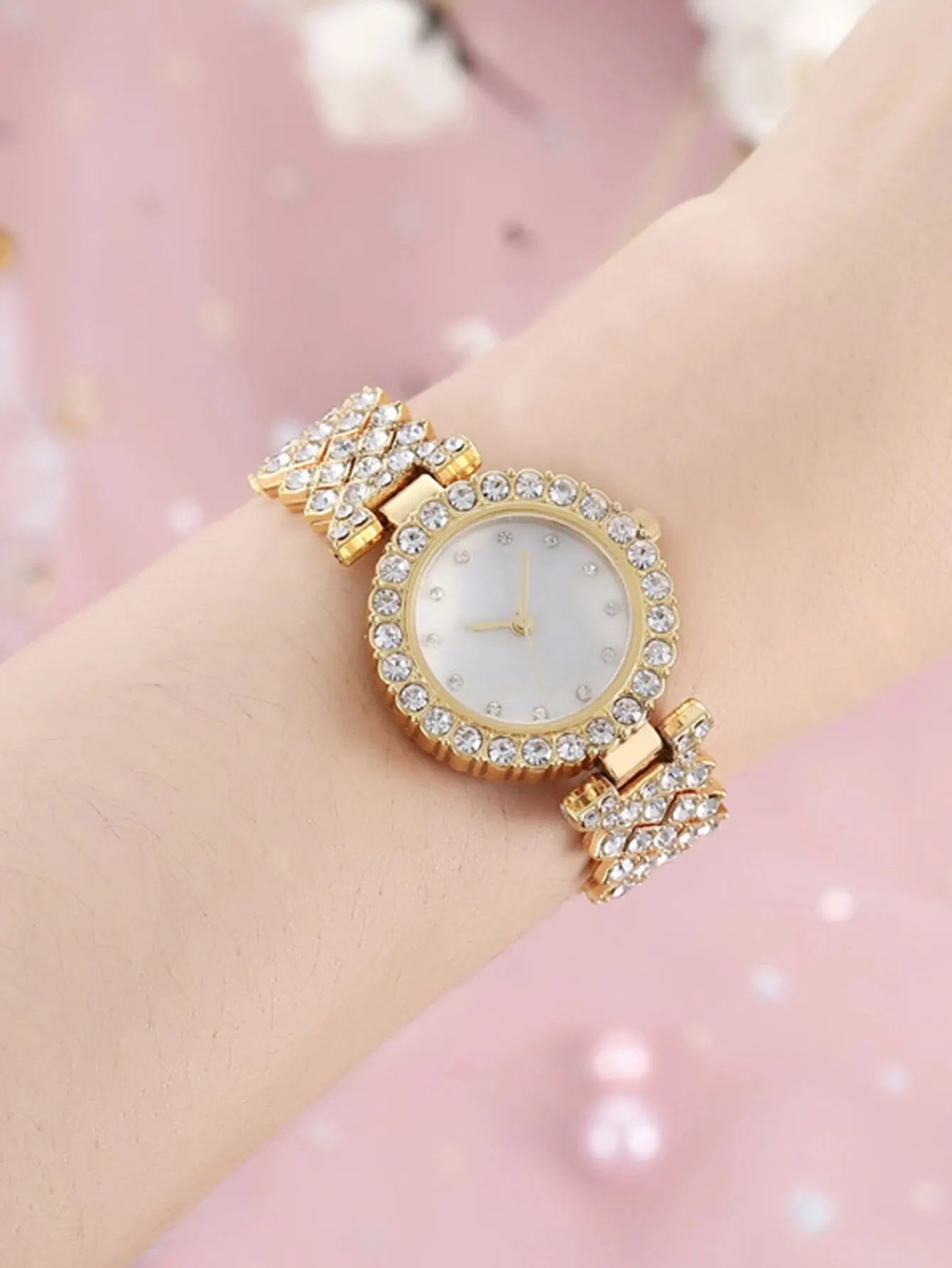 6Ps Women's Fashion Trend Luxury Luxury Rhinestone Roman Shell Quartz Watch Butterfly Rhinestone Necklace Ring Bracelet Gift Set