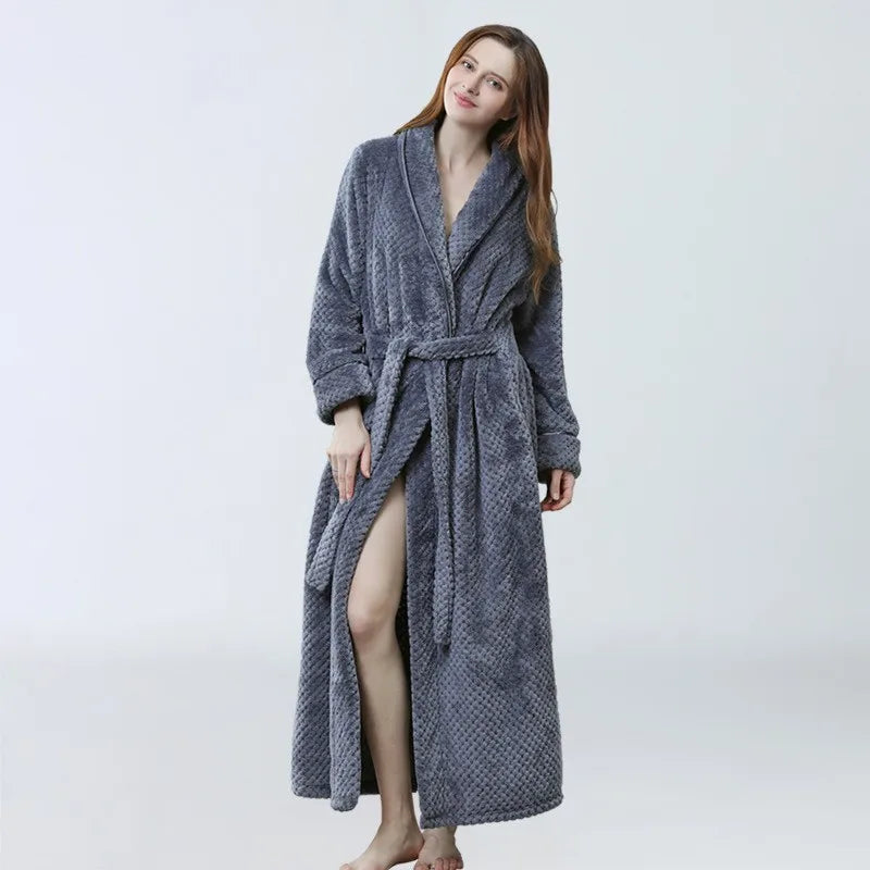 Autumn Winter Ladies Nightgown Warm Coral Velvet Long Style European American Women's Flannel Bathrobe Plus-down Thickening