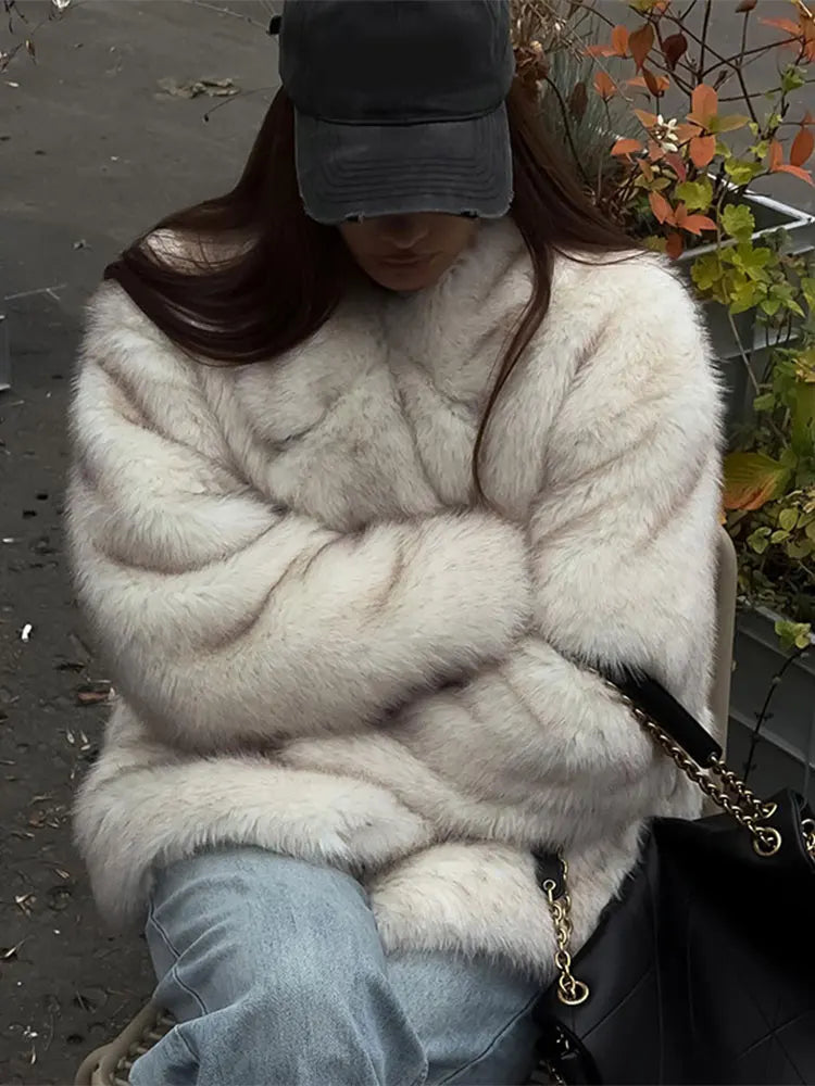 Solid Fluffy Faux Fur Women Thick Coats Fashion Warm Lapel Long Sleeve Short Jackets Autumn Winter Ladies High Street Outerwear