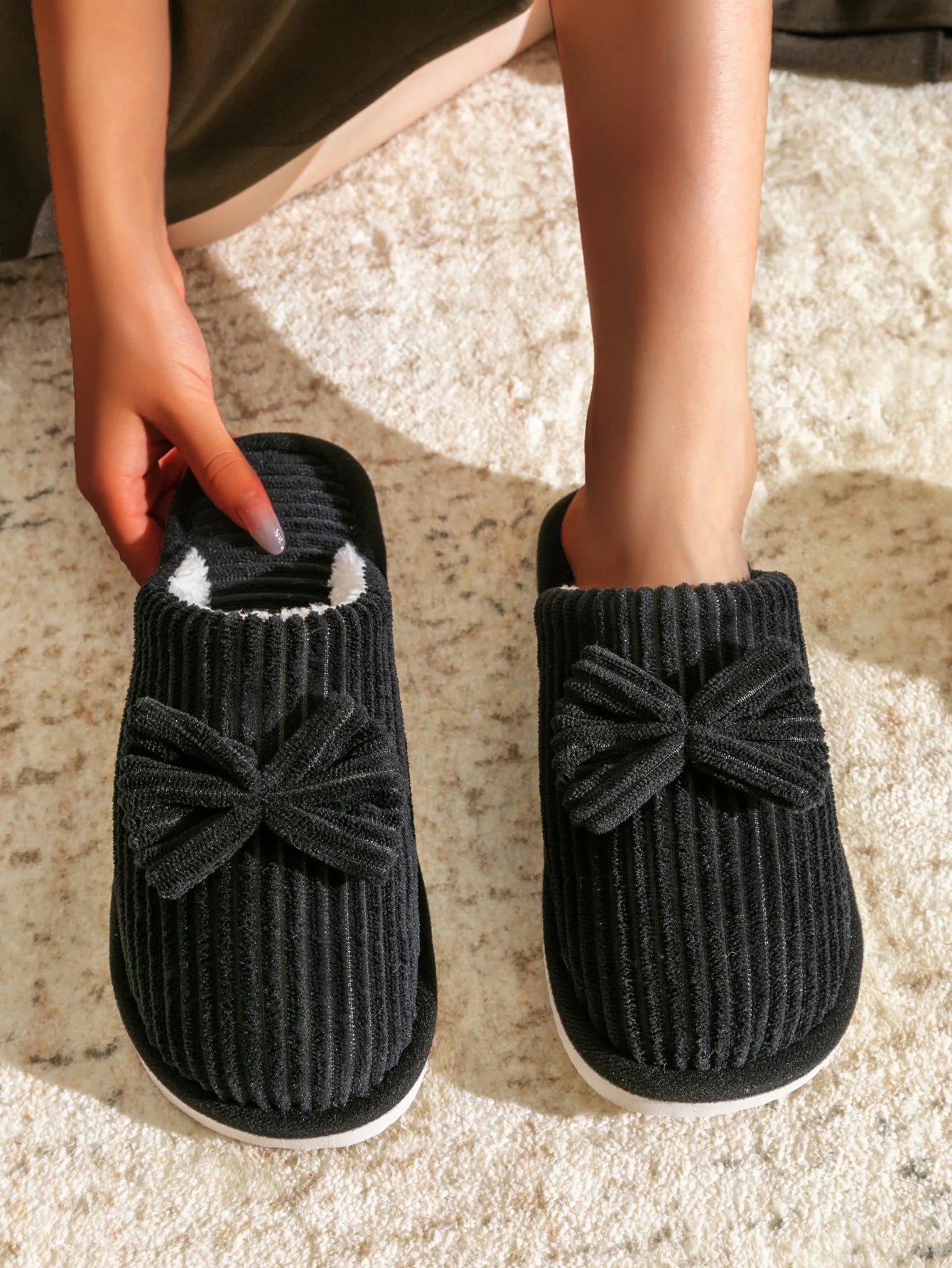 Fashion Women's Bow Slippers Fall/Winter Indoor Bedroom Floor Lightweight and Comfortable&Soft Warm Slippers for Home