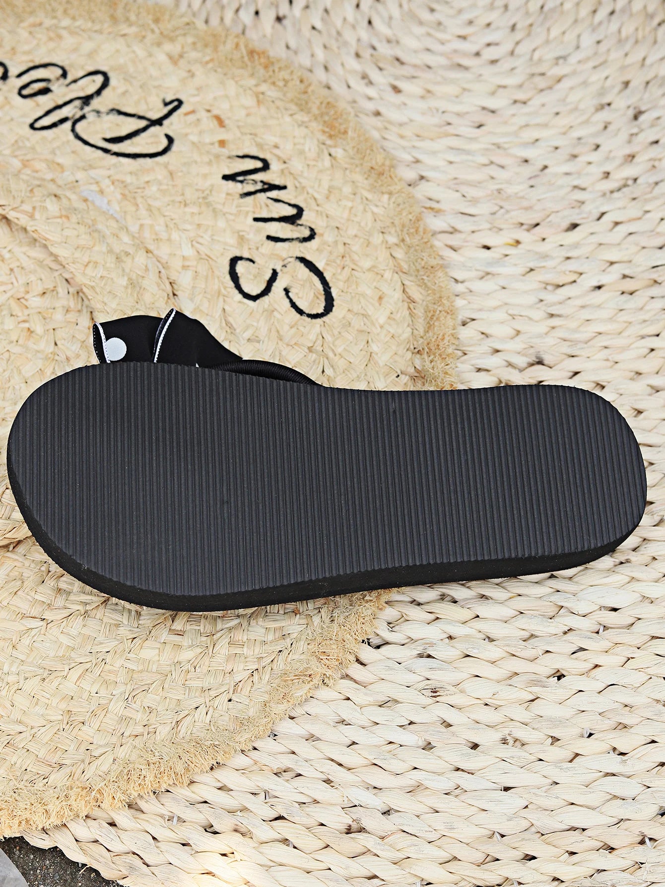 Sandals Woman 2024 Flip Flops Trend Women's Shoes Pou Slippers Free Shipping Onlyfans Bags Clearance Lady Flat Girls Sandal