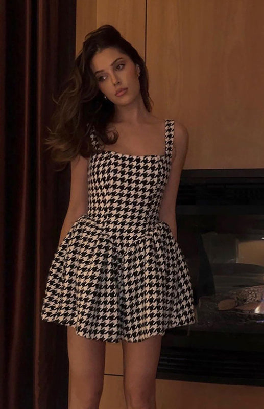 Black and white houndstooth Backless Temperament Slim Dress